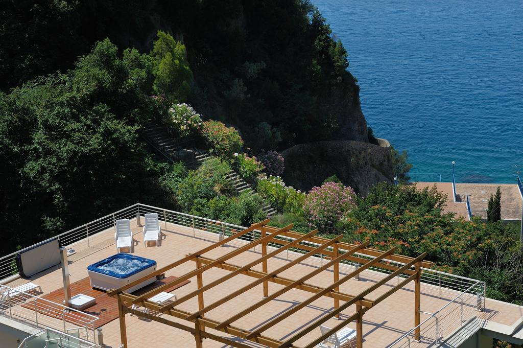 La Dolce Apartahotel Maiori